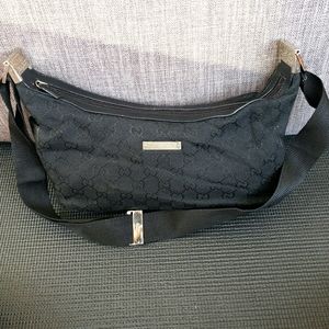 Gucci GG canvas messenger bag  